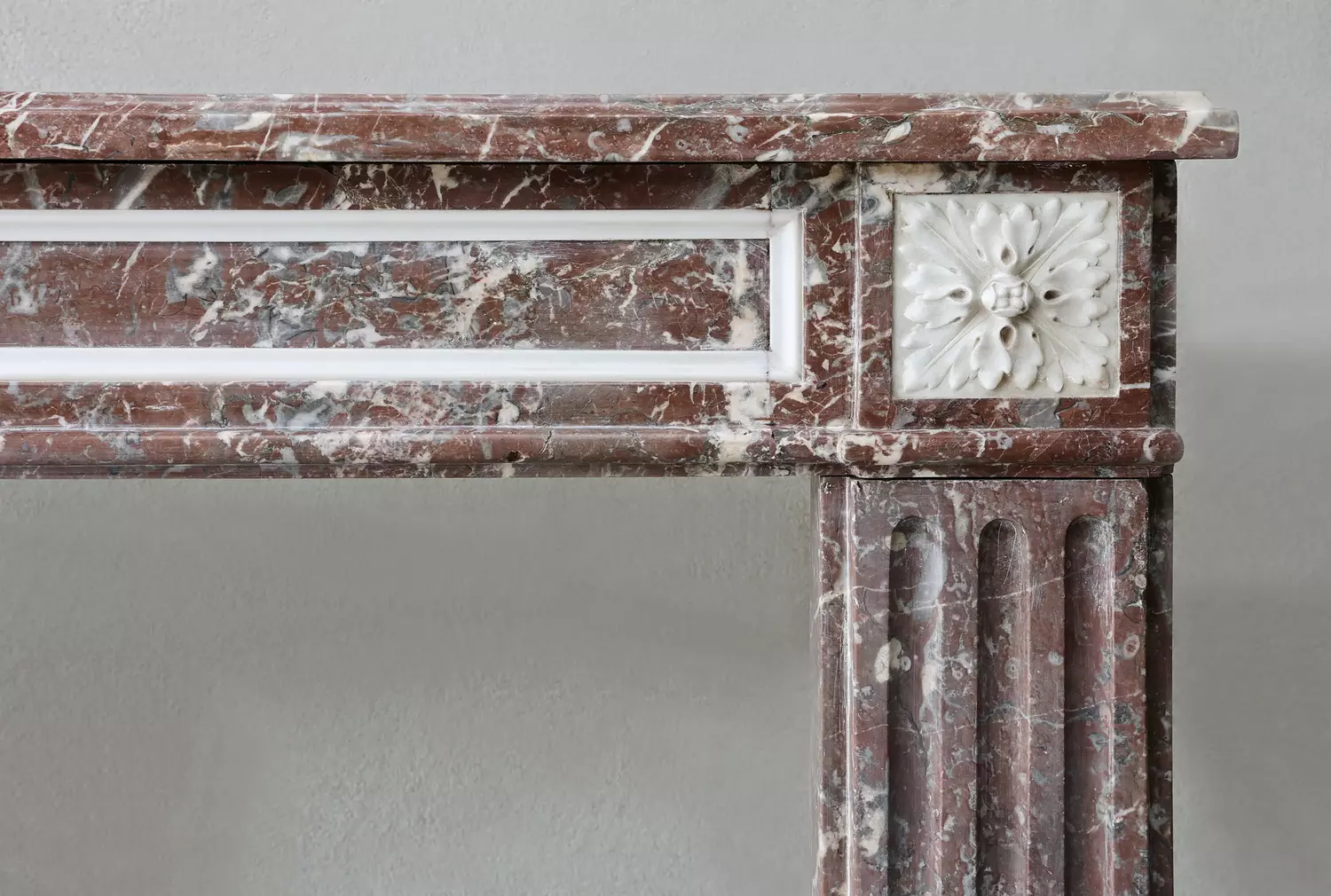 Rouge Royal marmeren mantel