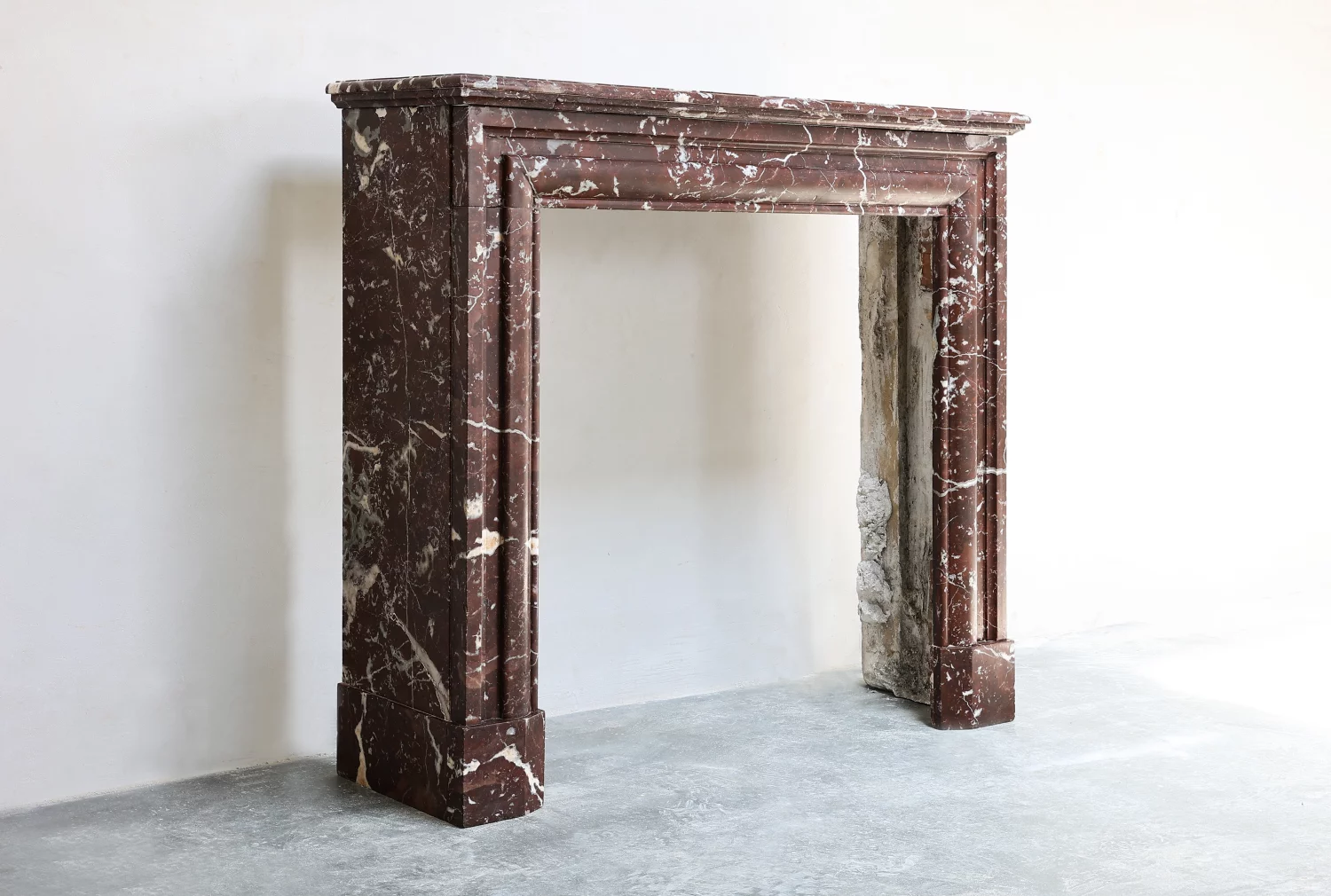 Griotte rouge marmeren mantel