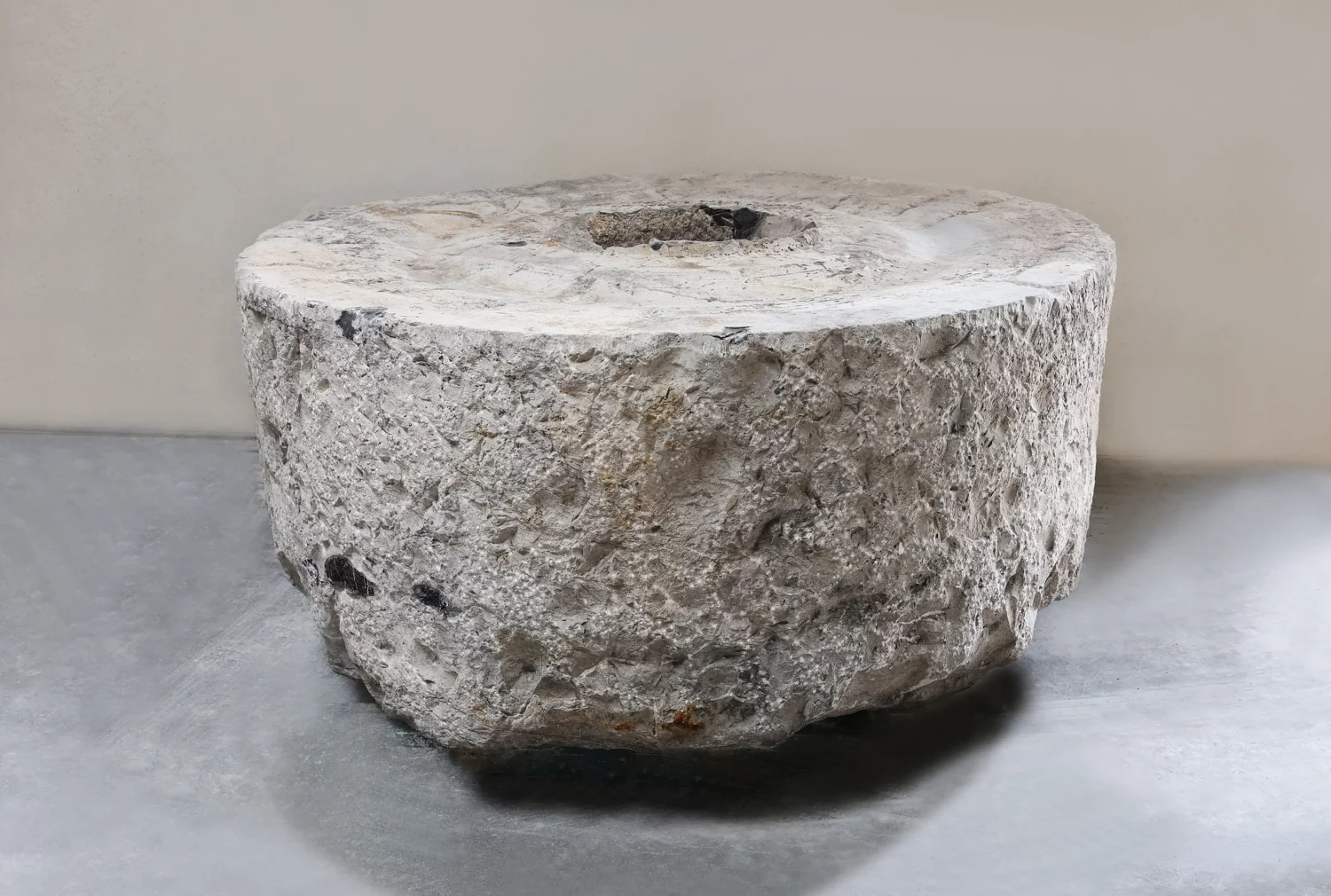 19e eeuwse molensteen