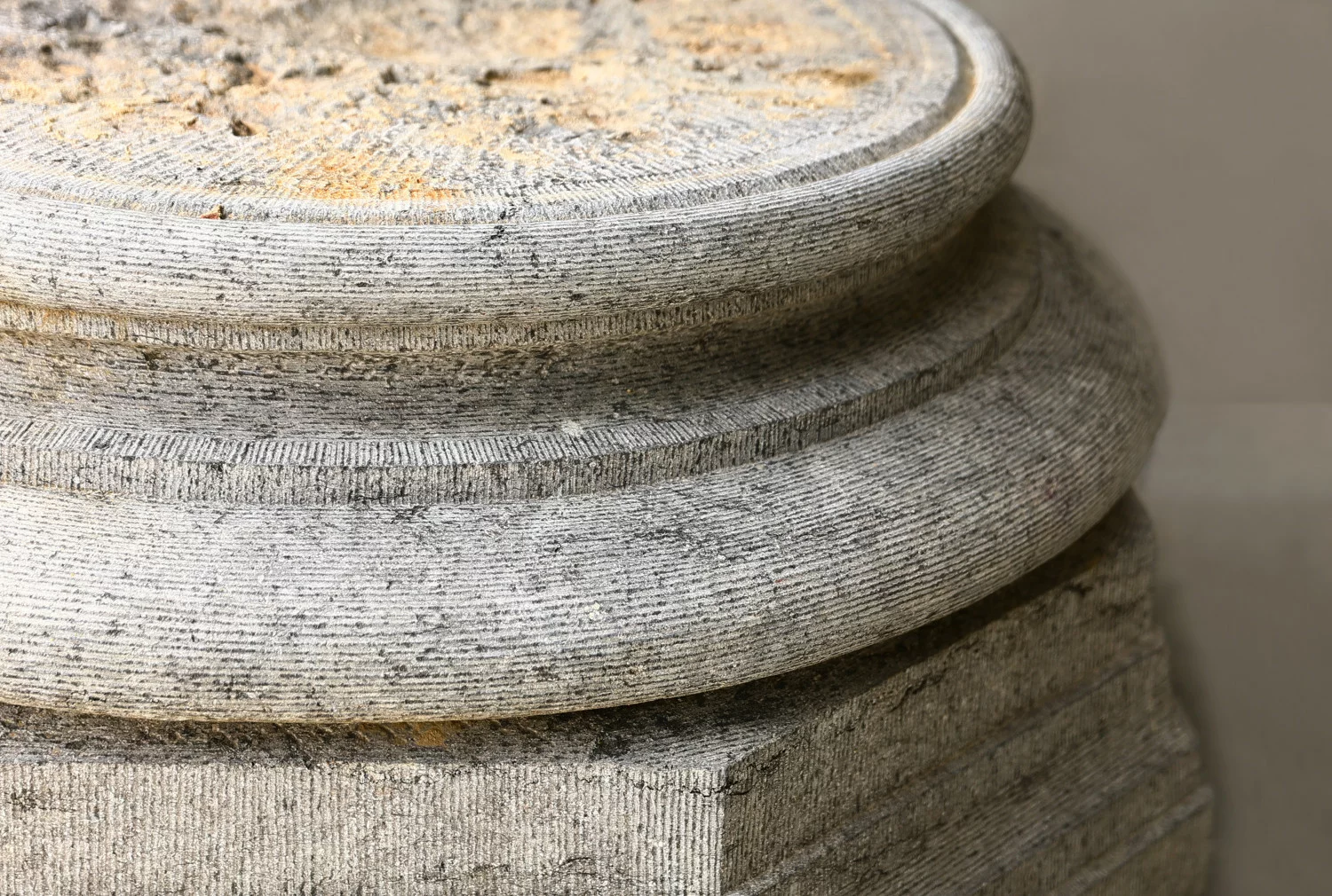 19e eeuwse set pilaren