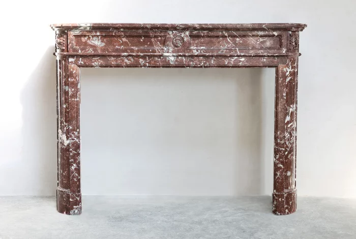 antieke marmeren schouw