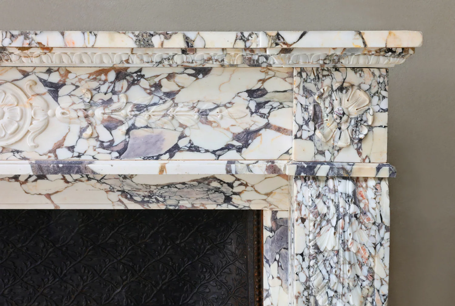 Antieke marmer schouw