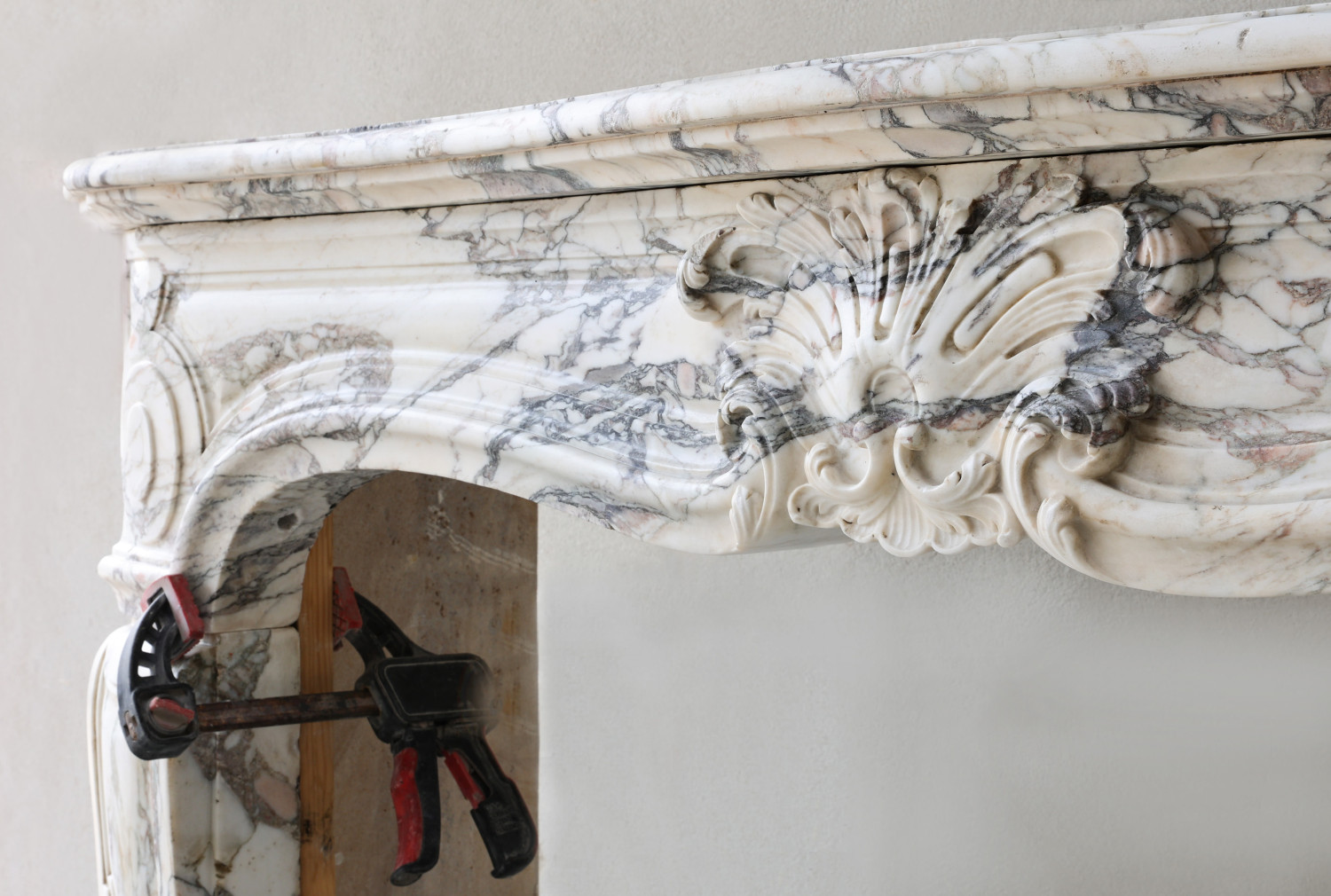 Louis XV stijl mantel