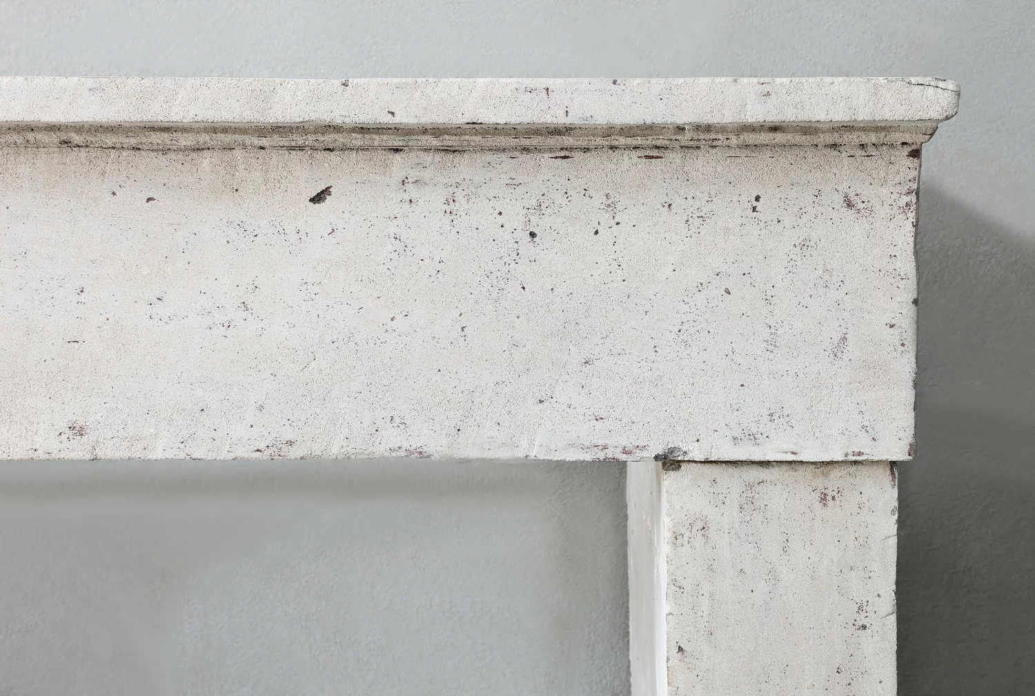 oude franse kalkstenen mantel