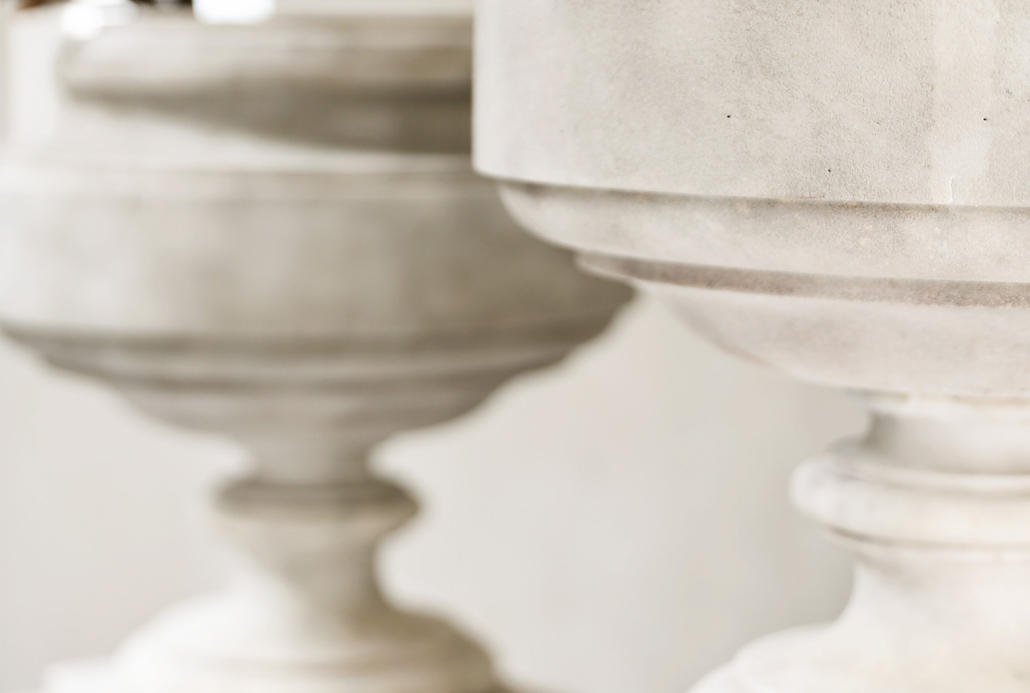 mooie marmeren tuinornamenten