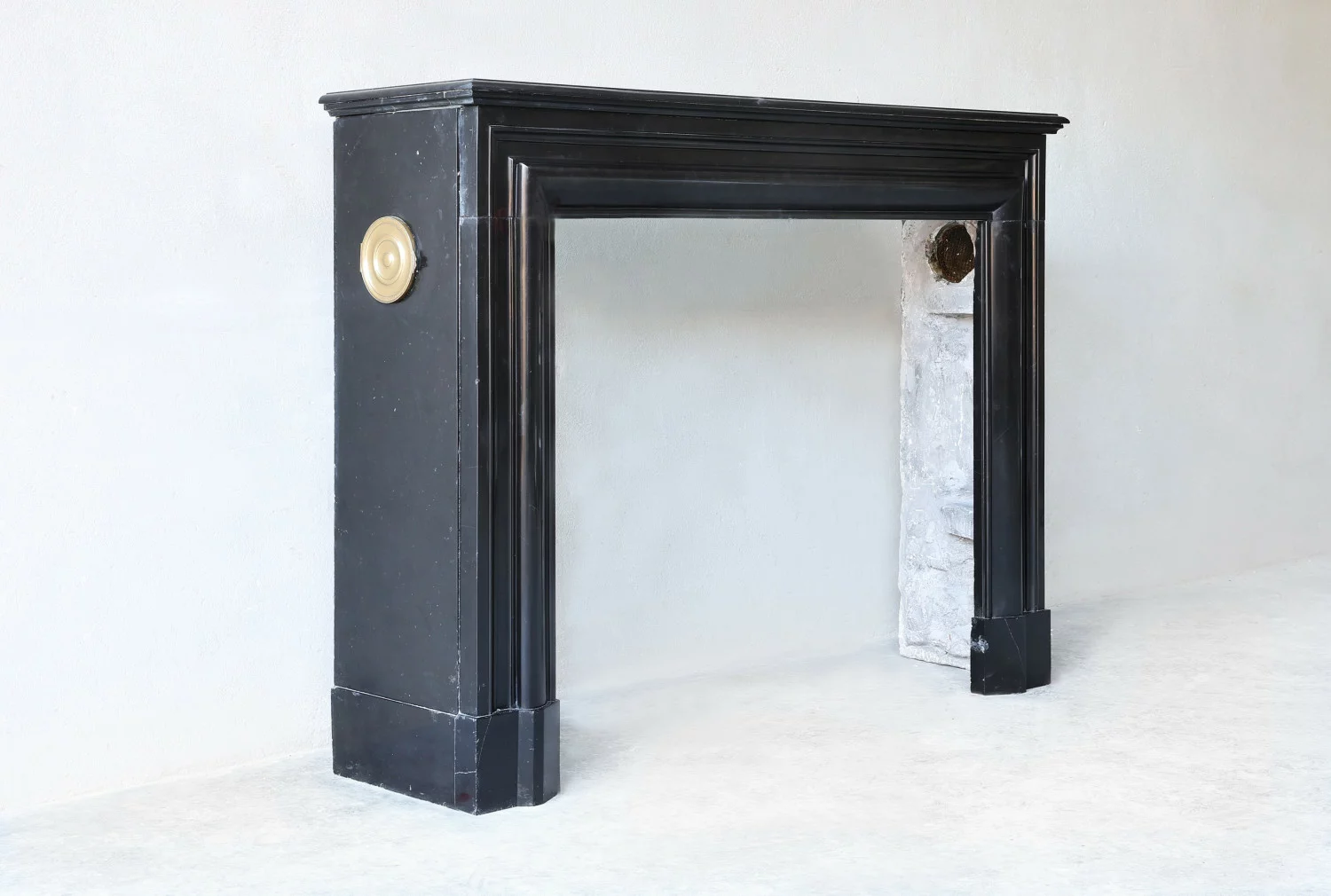 Noir de mazy marmeren mantel