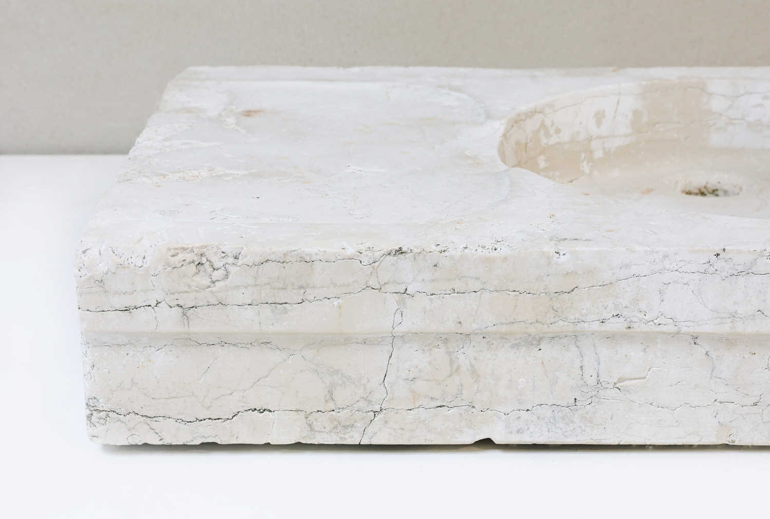 bourgondische stenen wasbak