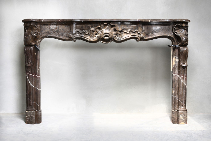 antieke franse mantel