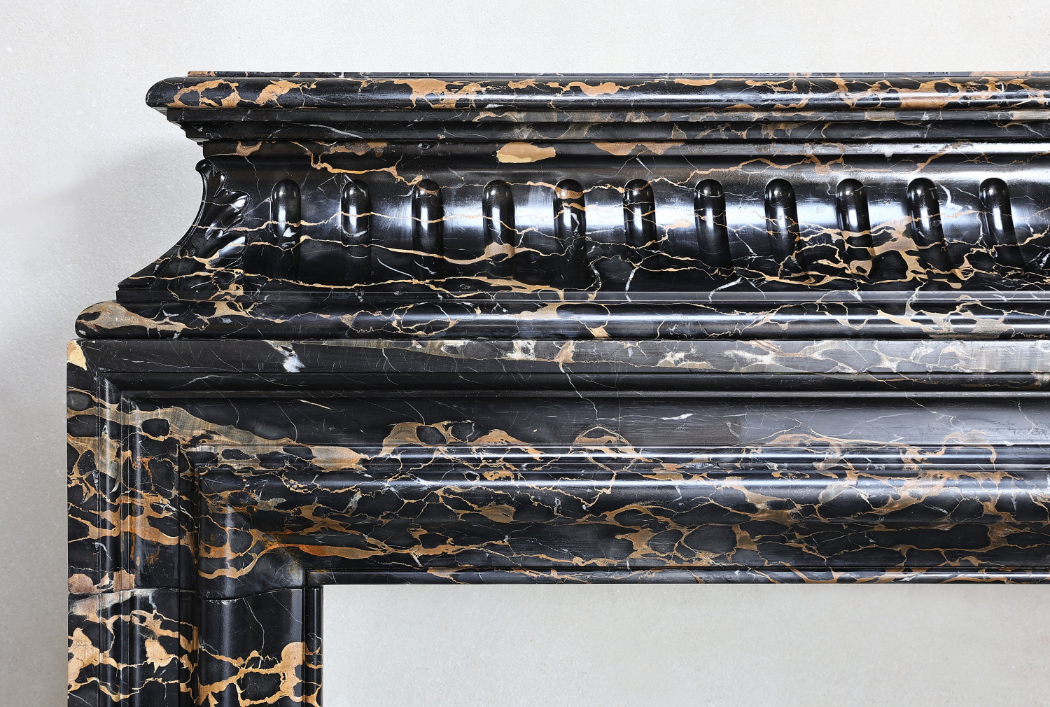 Louis XIII stijl chimney