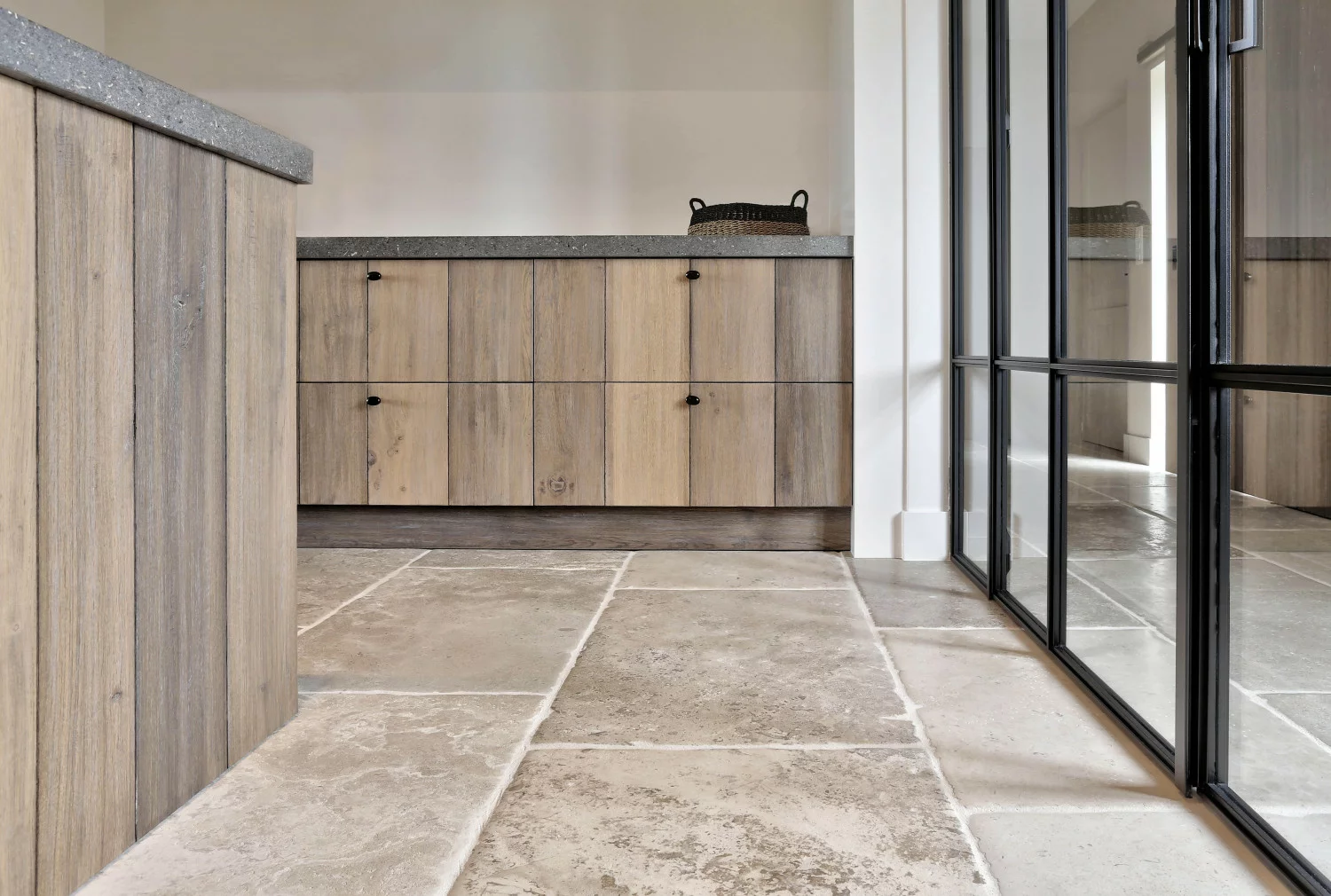 natuursteen vloer dallen