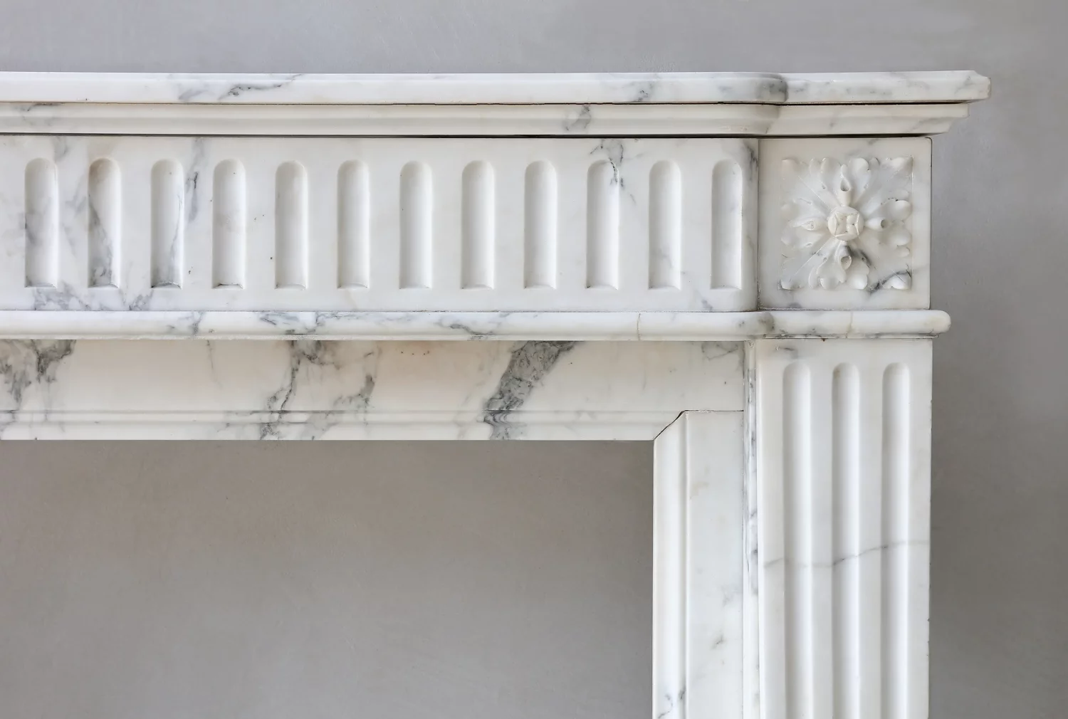 Arabescato marmeren mantel