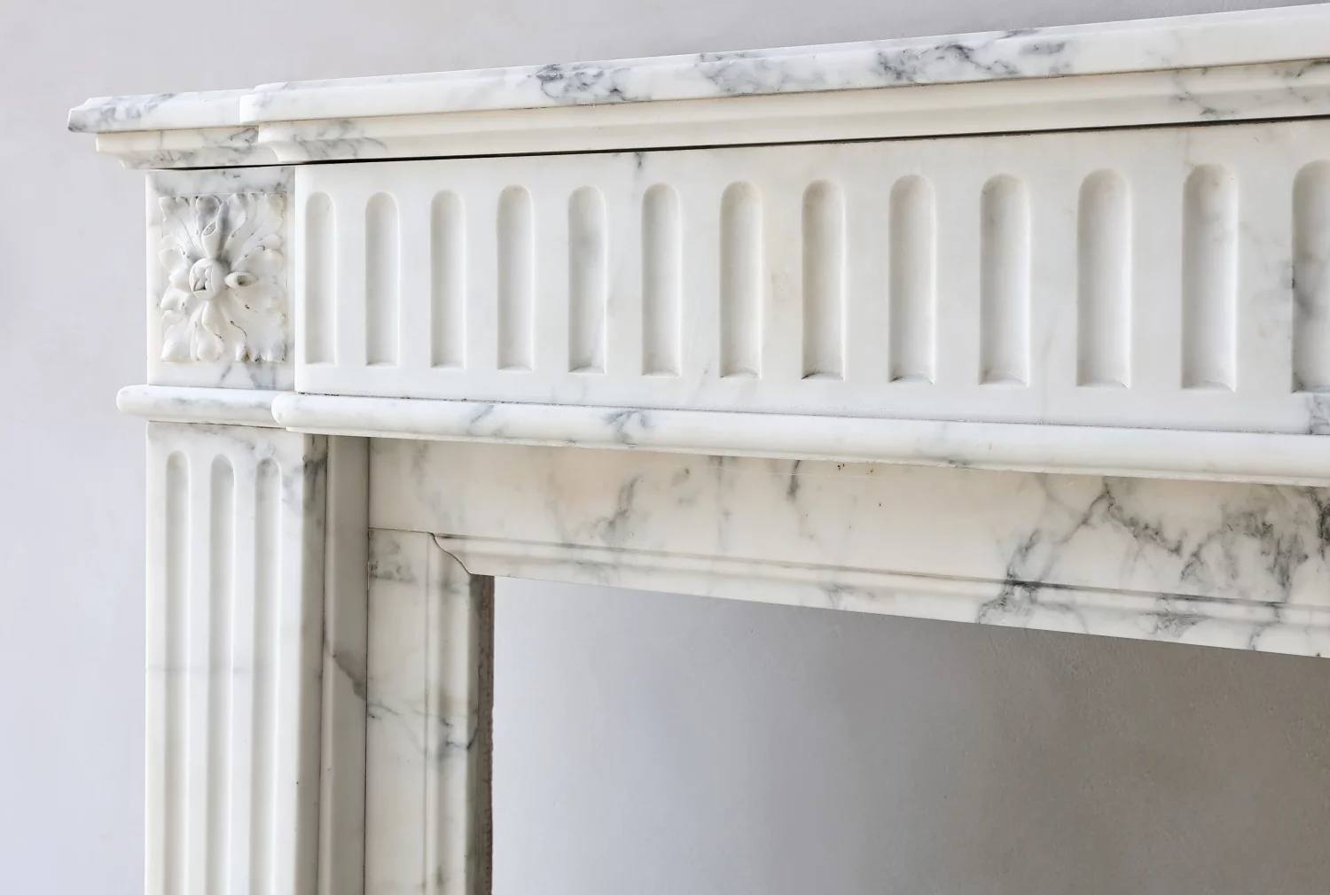 Louis XVI stijl schouw