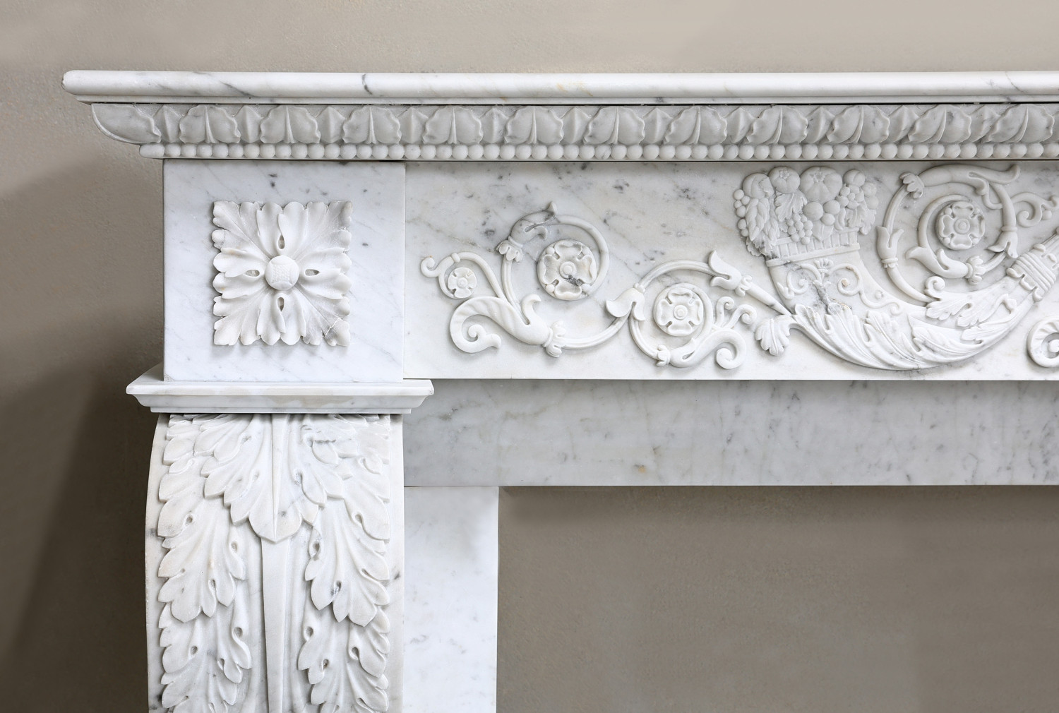 Carrara marmeren mantel