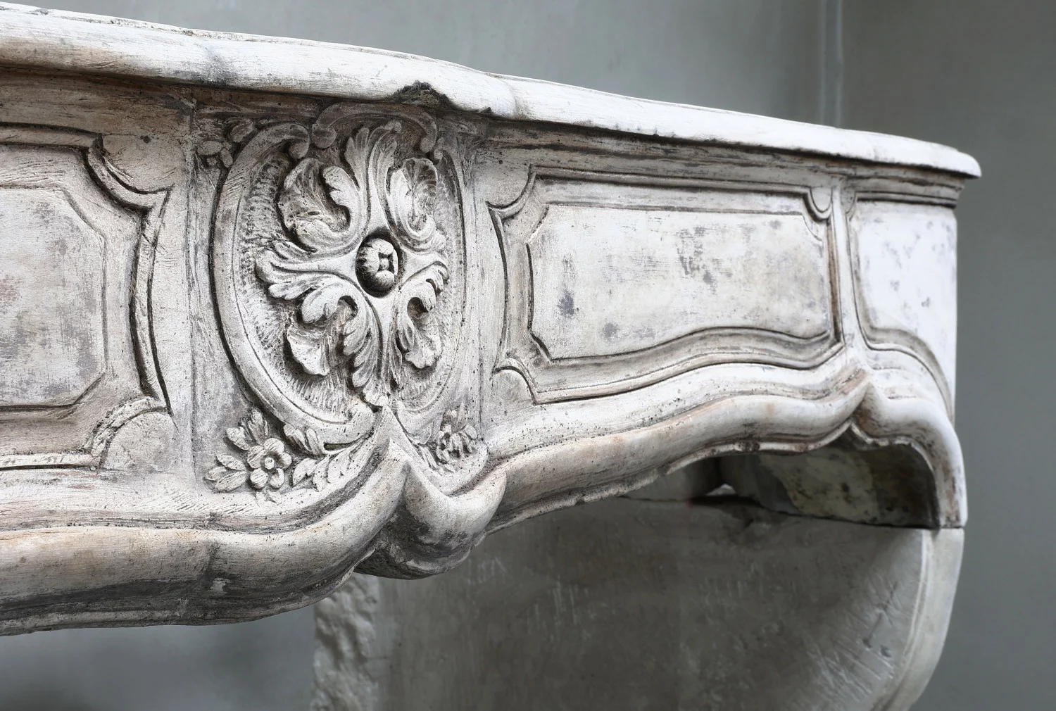 Louis XV chimney