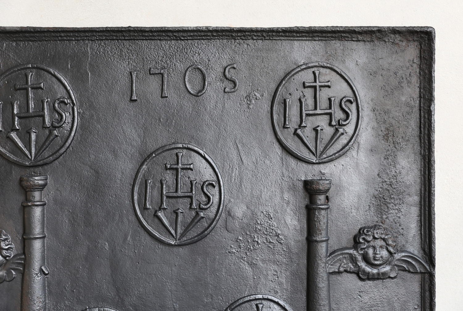 vroege 18e eeuwse haardplaat