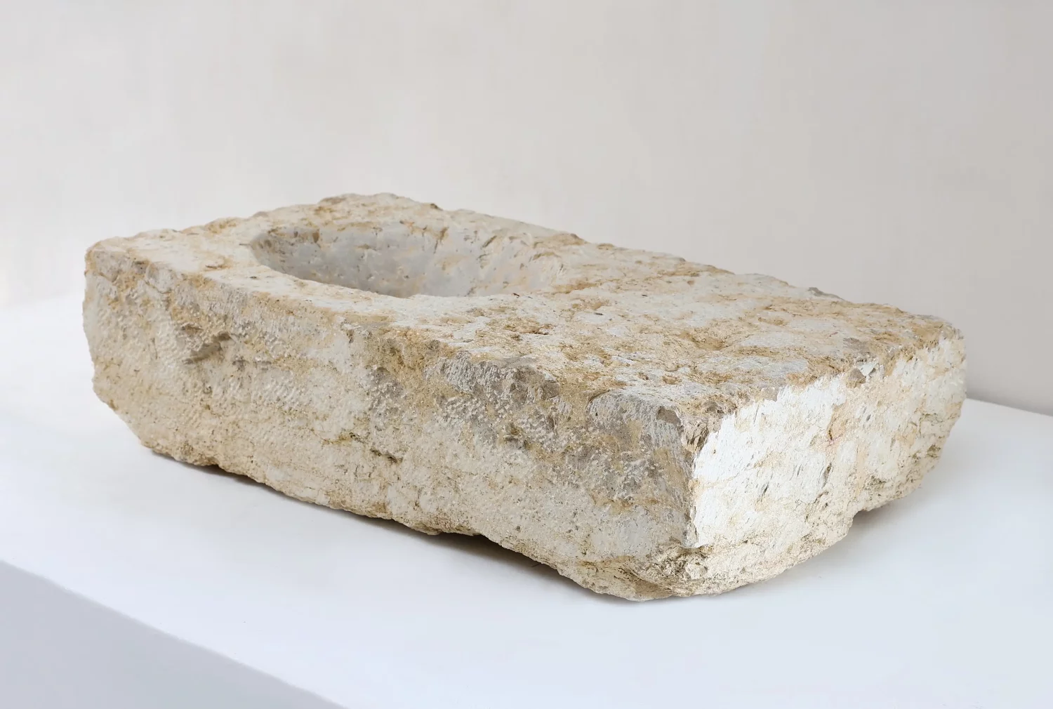 oude franse kalkstenen spoelbak