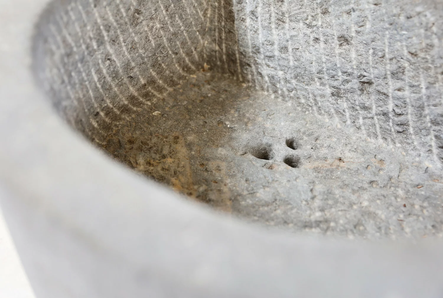 oude belgisch hardstenen wasbak