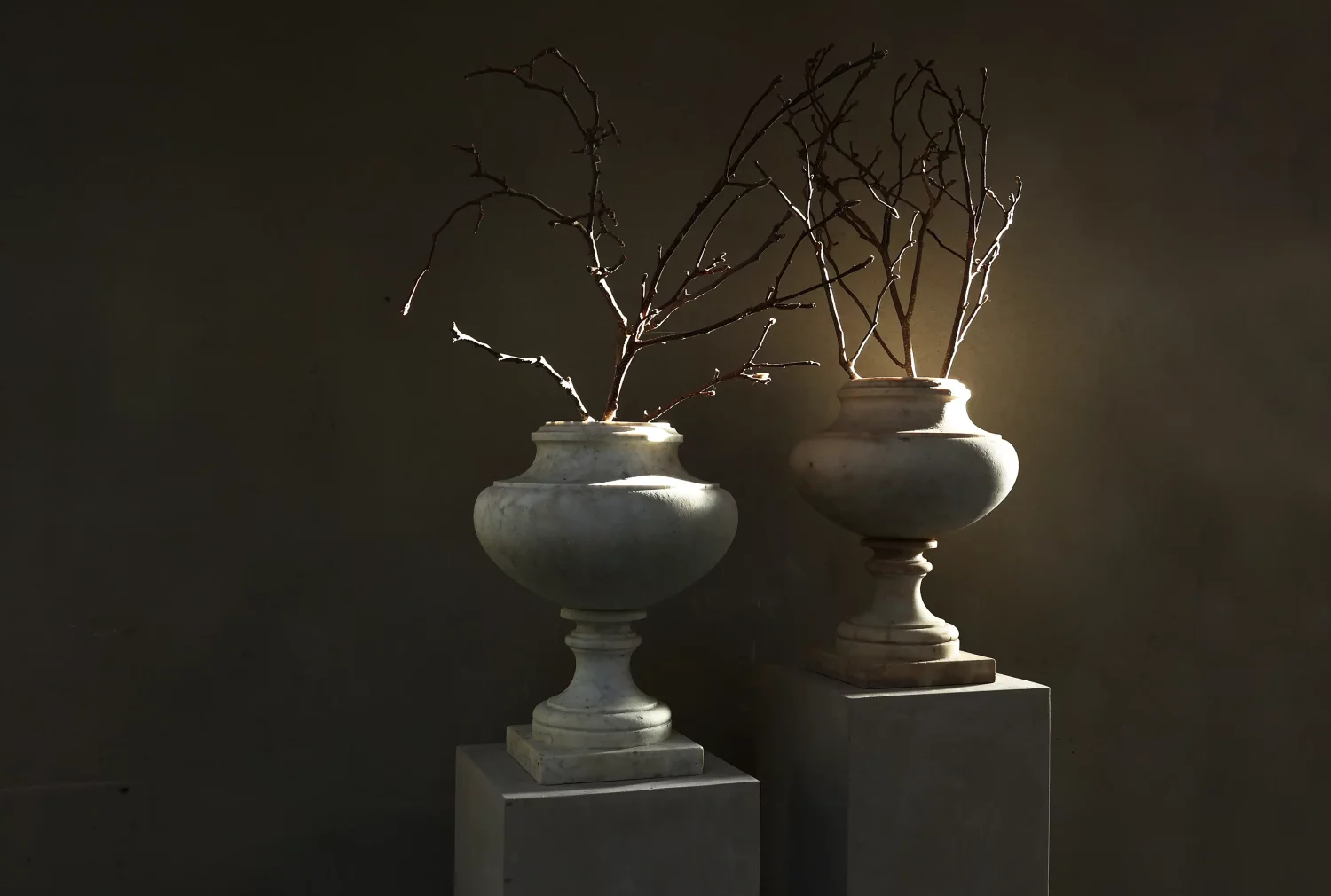 antieke set marmeren vazen