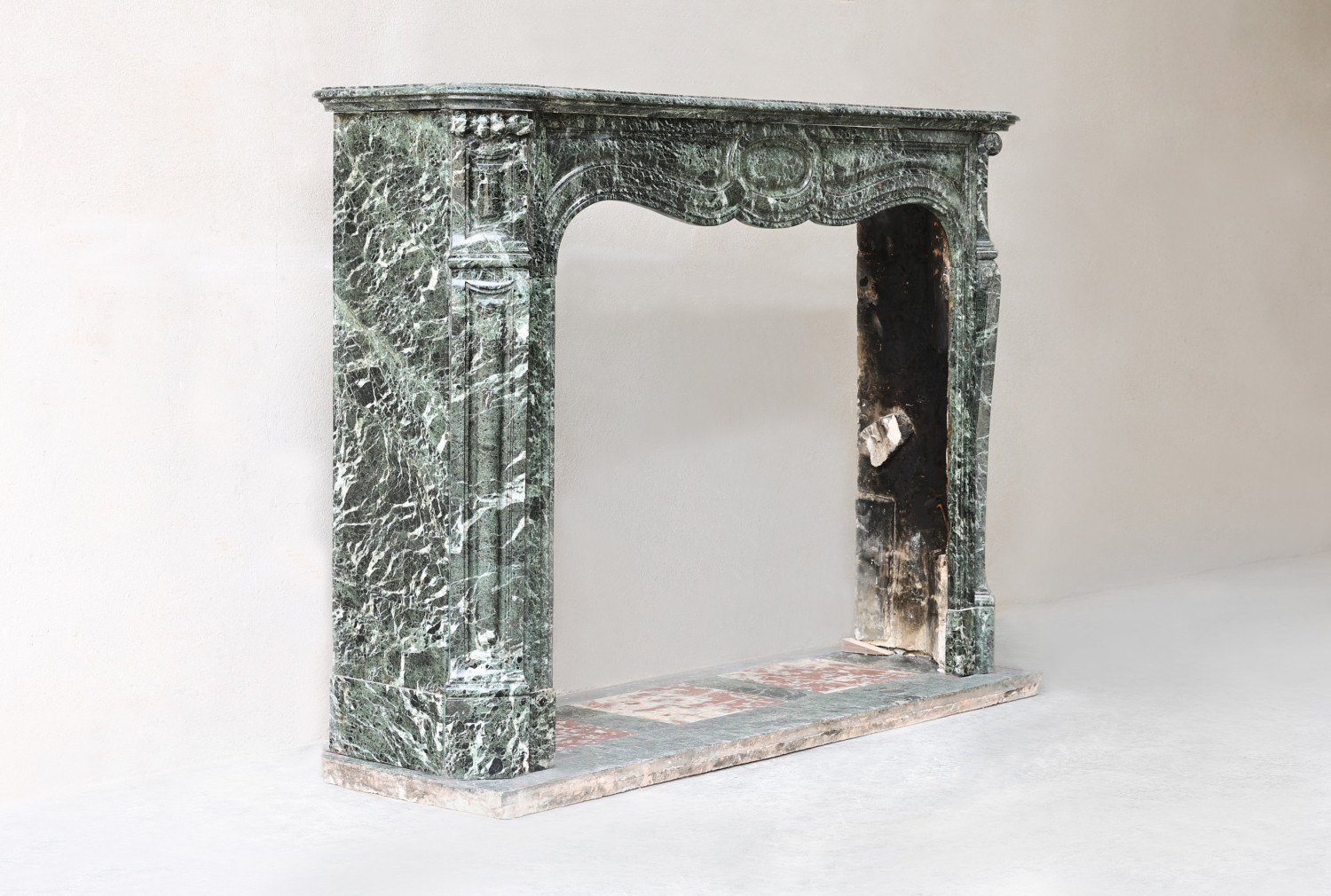 pompadour stijl schouw