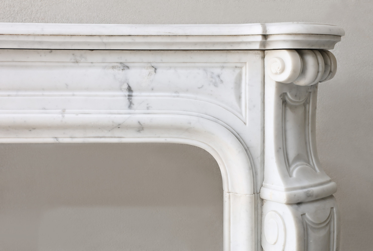 oude franse carrara marmeren mantel