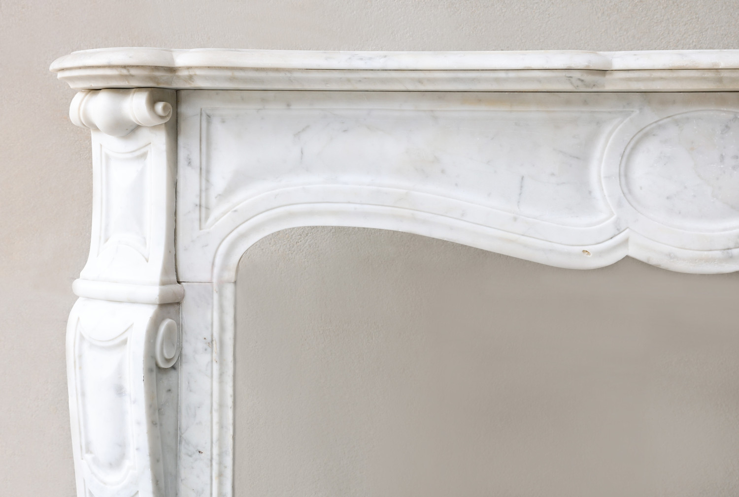 oude franse carrara marmeren mantel