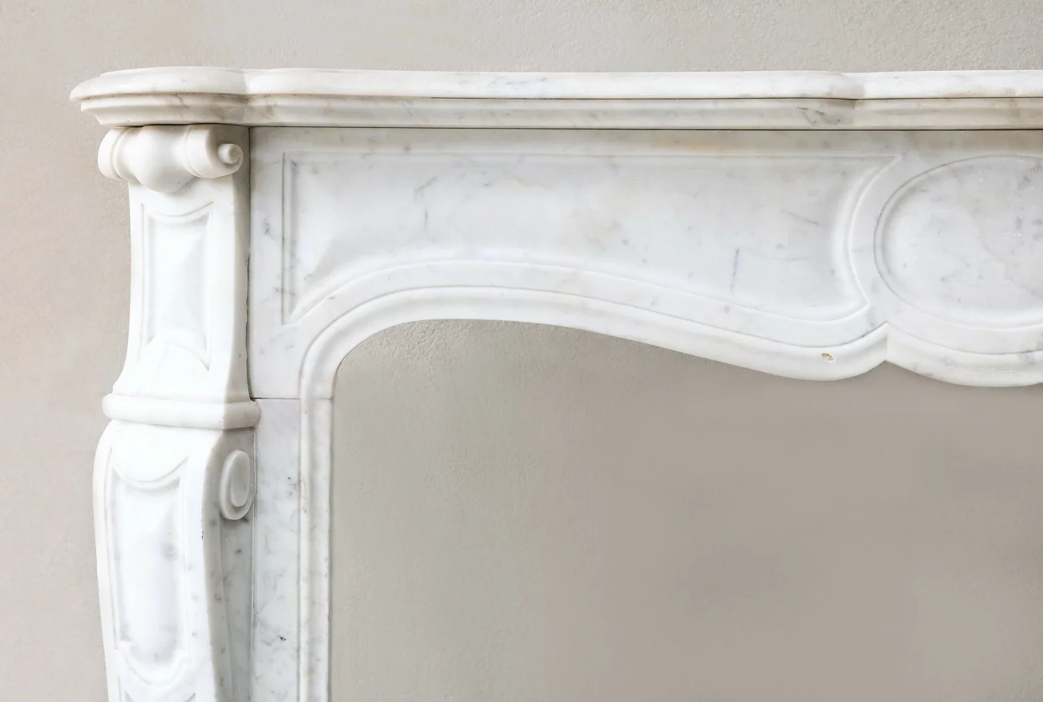 oude franse carrara marmeren mantel