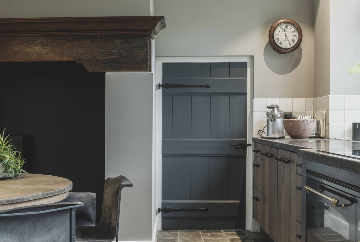 Grijs genuanceerde plavuizen